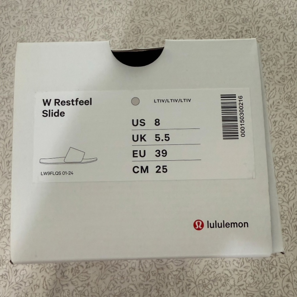 Lululemon Womens Restfeel Slides (US Size 8) in Light Ivory - Picture 9 of 9
